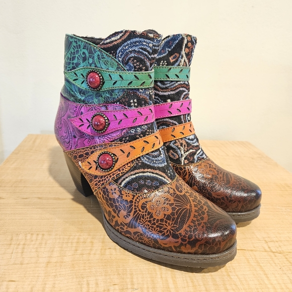 Unique Mixed Media Leather Boots - Picture 3 of 11